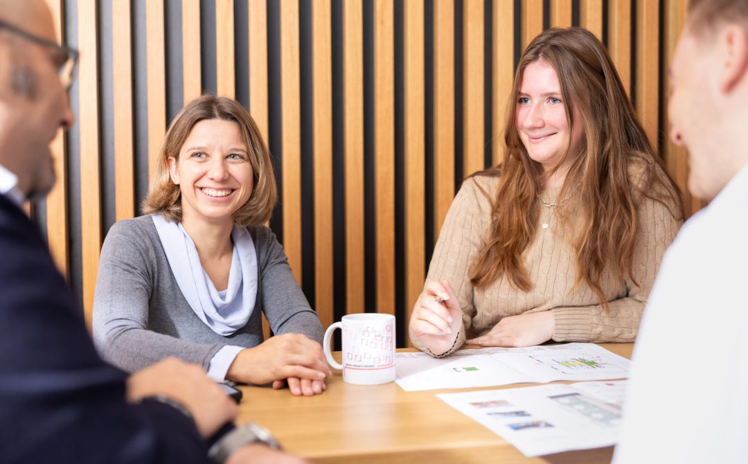 at-is group – Kreativagentur: Tiger & Monkey; Foto: Gruppe C Photography